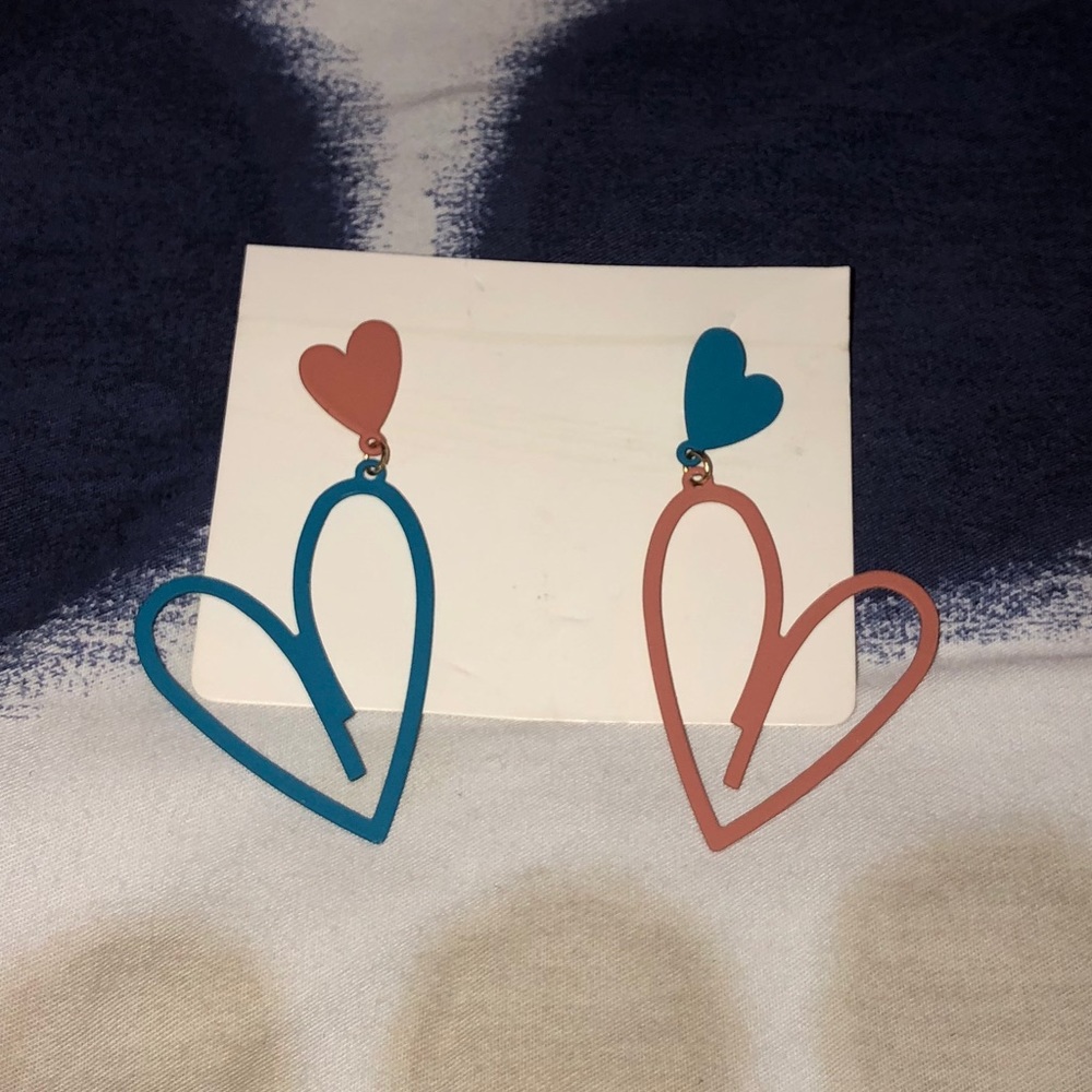 NEW Stud Dangle Heart Earrings - Picture 2 of 7